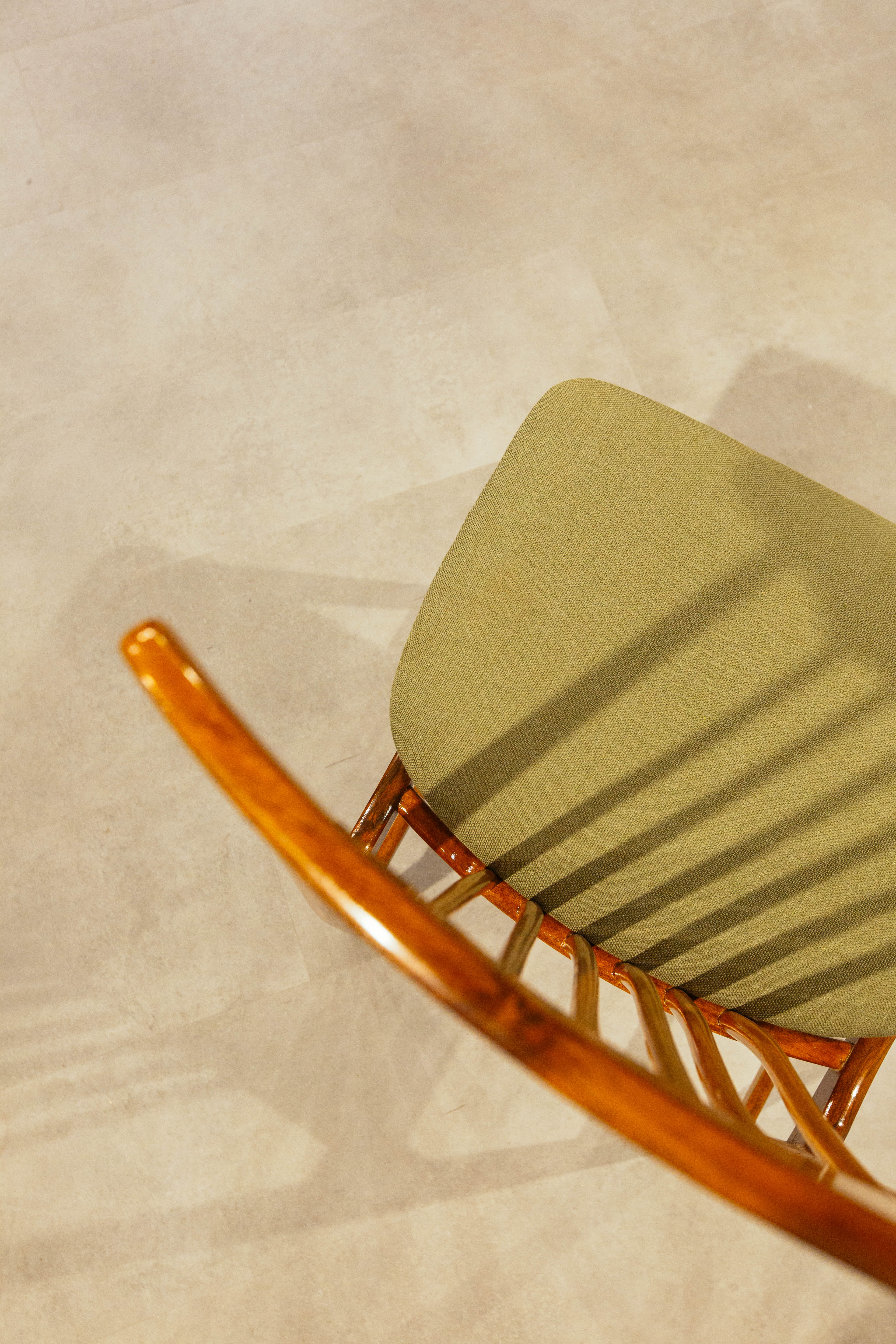 Spindle Back Dining Chairs (6 pieces)